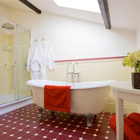 Luxurious In Piedmont With Jaccuzi Vila Premeno